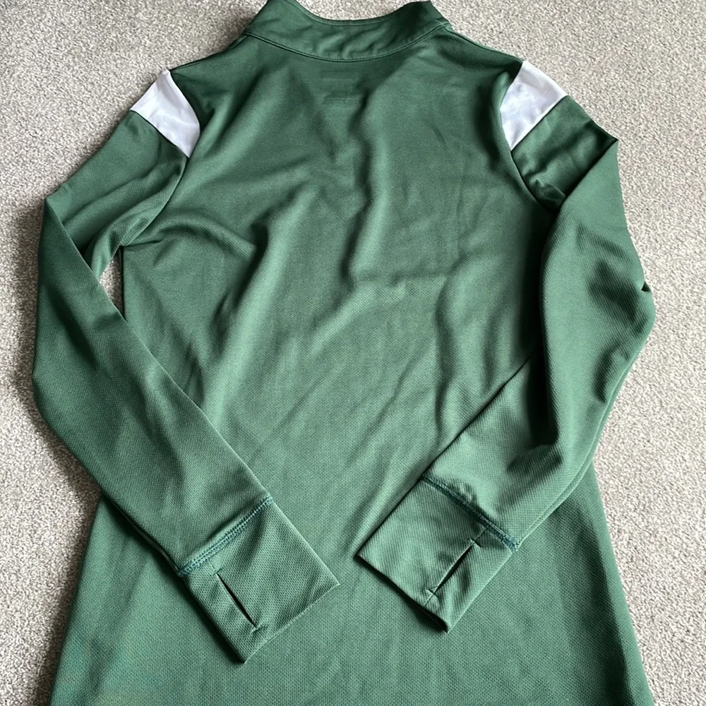 NFL Packer Apparel - Women’s Long sleeve - Picture 3 of 6